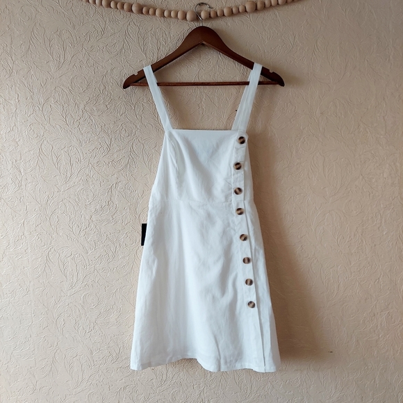 Lulus Dresses & Skirts - Lulu's Louetta White Button-Down Mini Dress